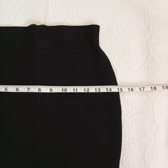 Guess Womens Black Bandage Mini Skirt Size S Womens - Picture 7 of 9